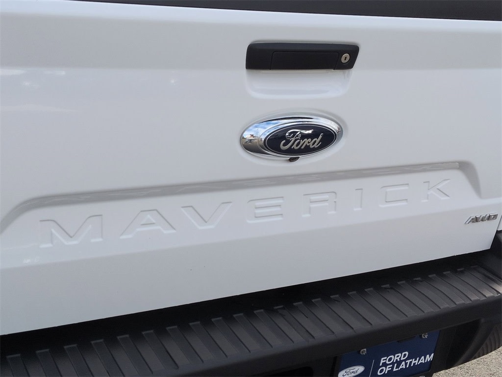 Thumbnail: 2023 Ford Maverick - 5