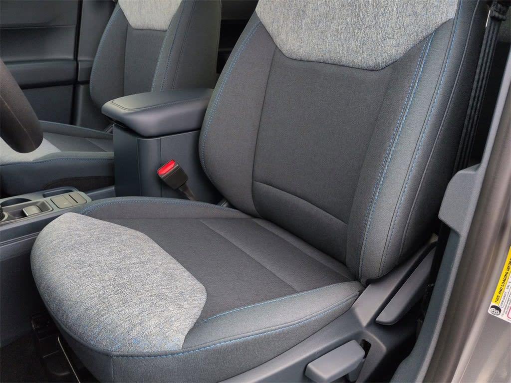 Thumbnail: 2025 Ford Maverick - 8