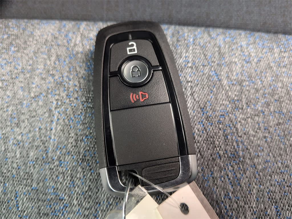 Thumbnail: 2025 Ford Maverick - 16