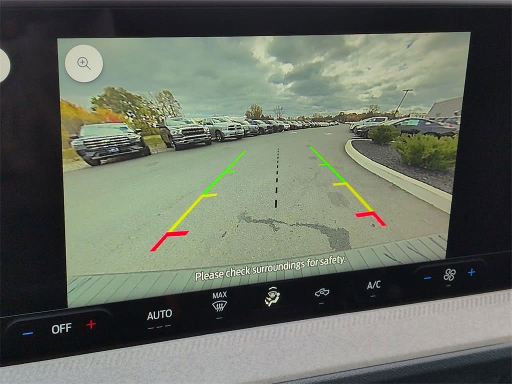 Thumbnail: 2025 Ford Maverick - 32