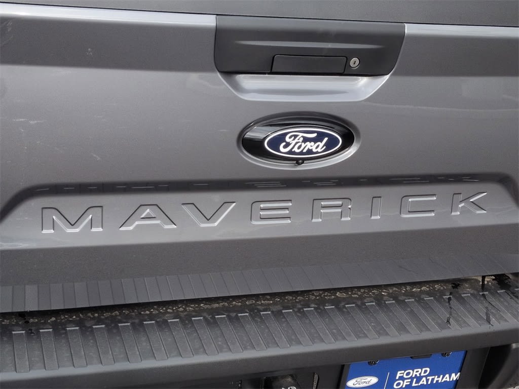 Thumbnail: 2025 Ford Maverick - 25