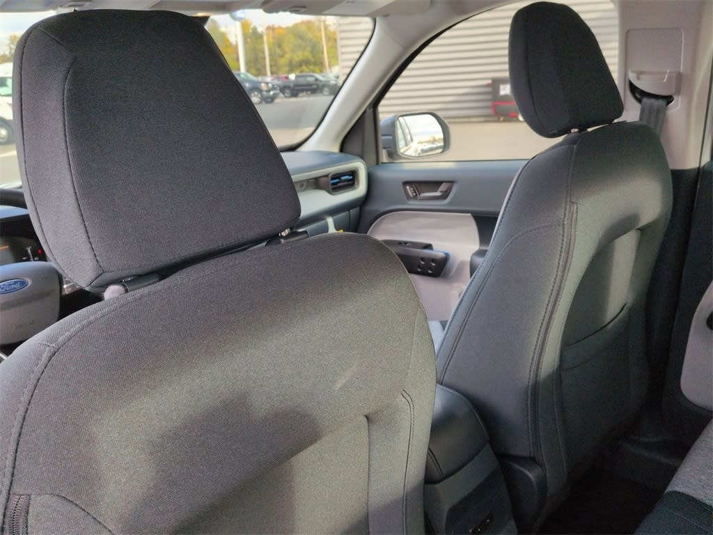 Thumbnail: 2025 Ford Maverick - 11