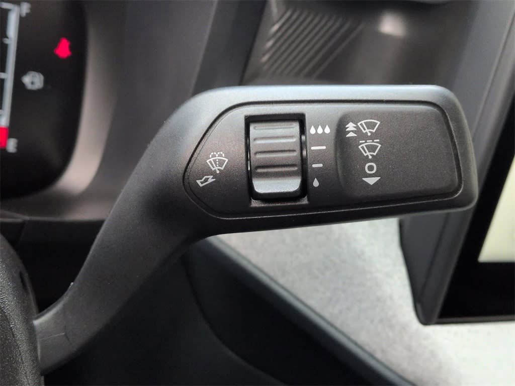 Thumbnail: 2025 Ford Maverick - 32