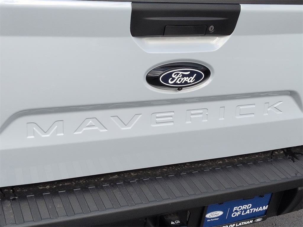 Thumbnail: 2025 Ford Maverick - 26