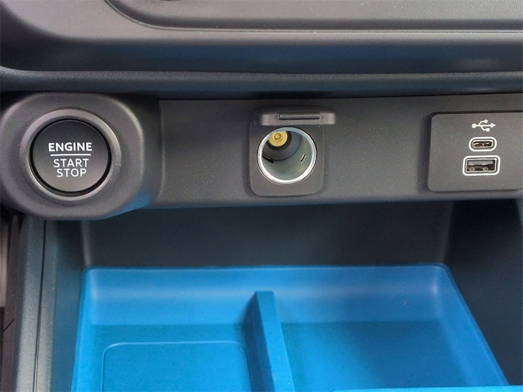 Thumbnail: 2025 Ford Maverick - 33