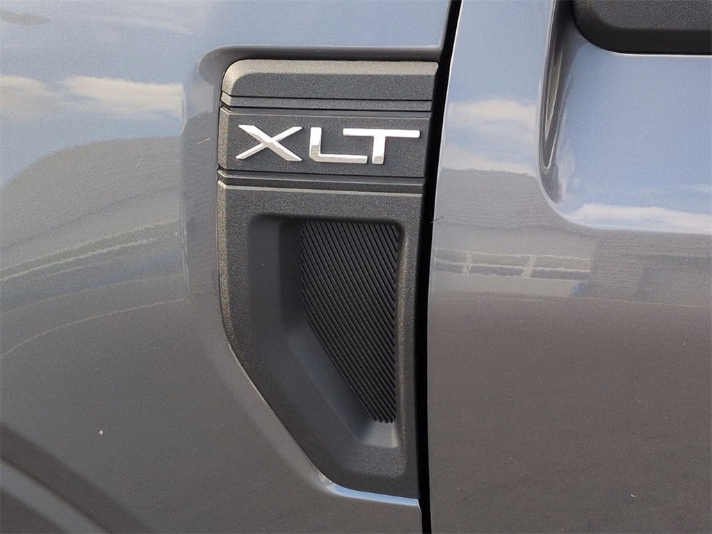 Thumbnail: 2025 Ford Maverick - 25