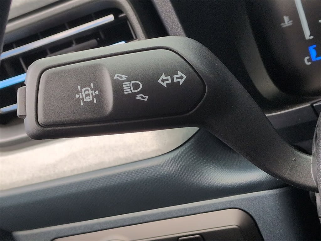 Thumbnail: 2025 Ford Maverick - 15