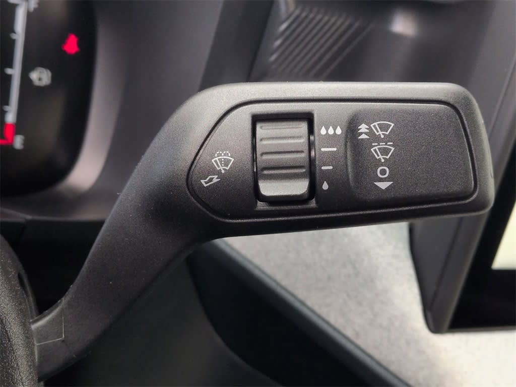 Thumbnail: 2025 Ford Maverick - 31