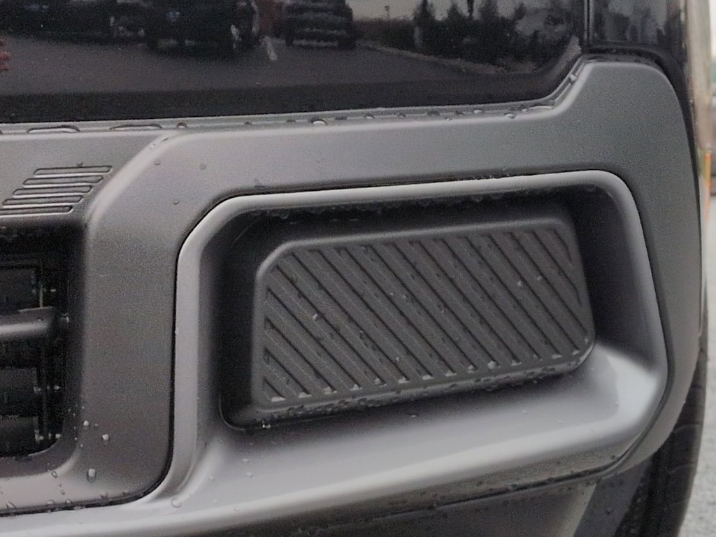 Thumbnail: 2025 Ford Maverick - 15