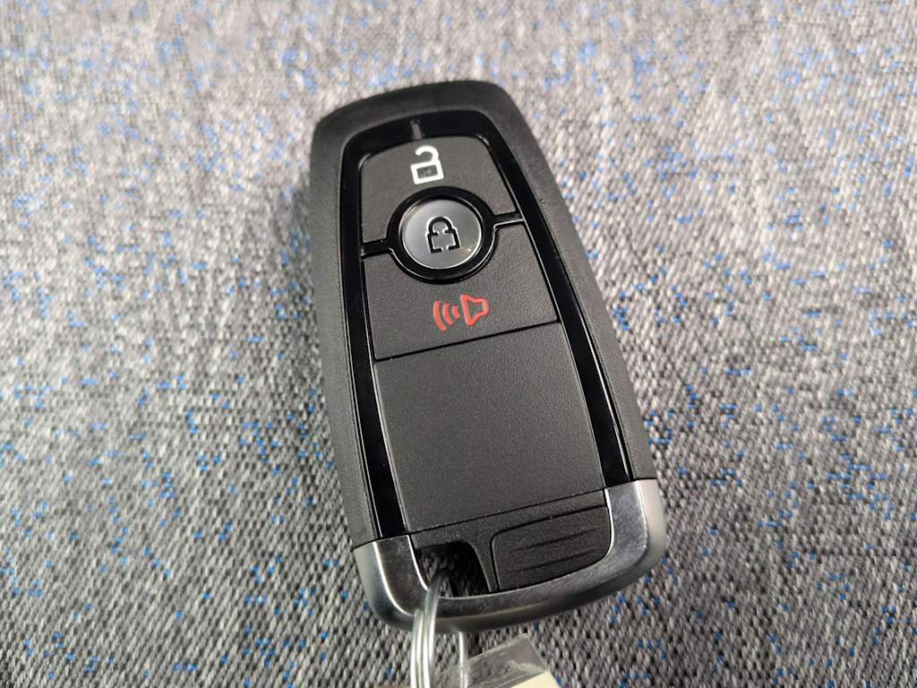 Thumbnail: 2025 Ford Maverick - 18