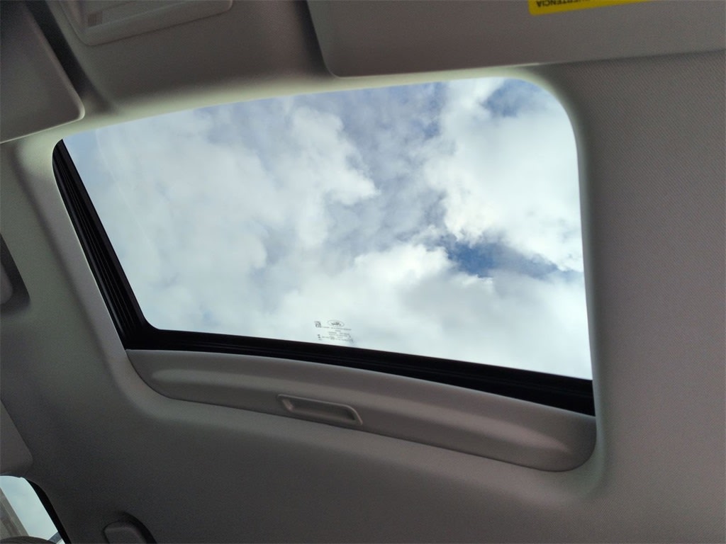 Thumbnail: 2025 Ford Maverick - 28