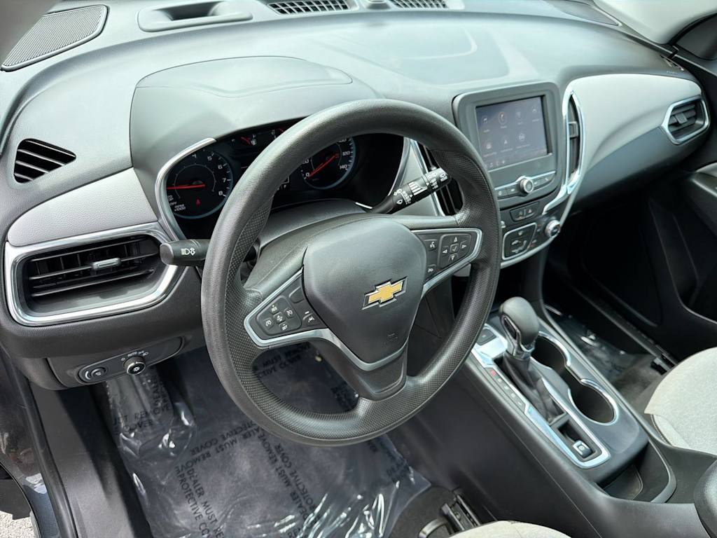 Thumbnail: 2022 Chevrolet Equinox - 2