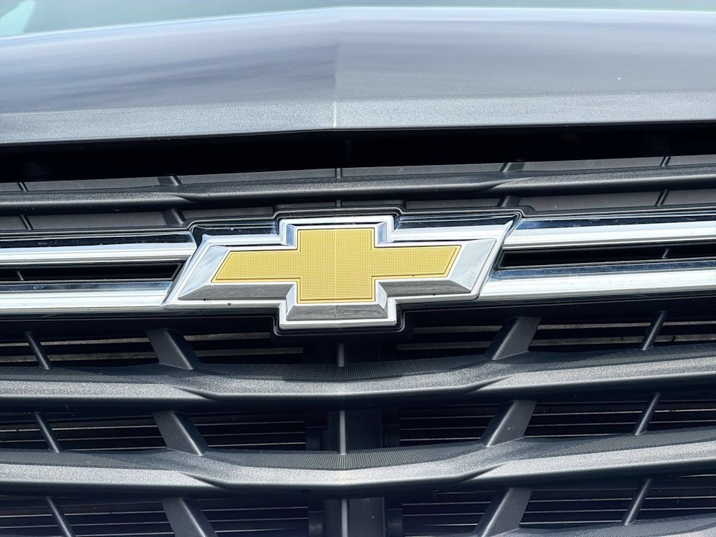 Thumbnail: 2022 Chevrolet Equinox - 5