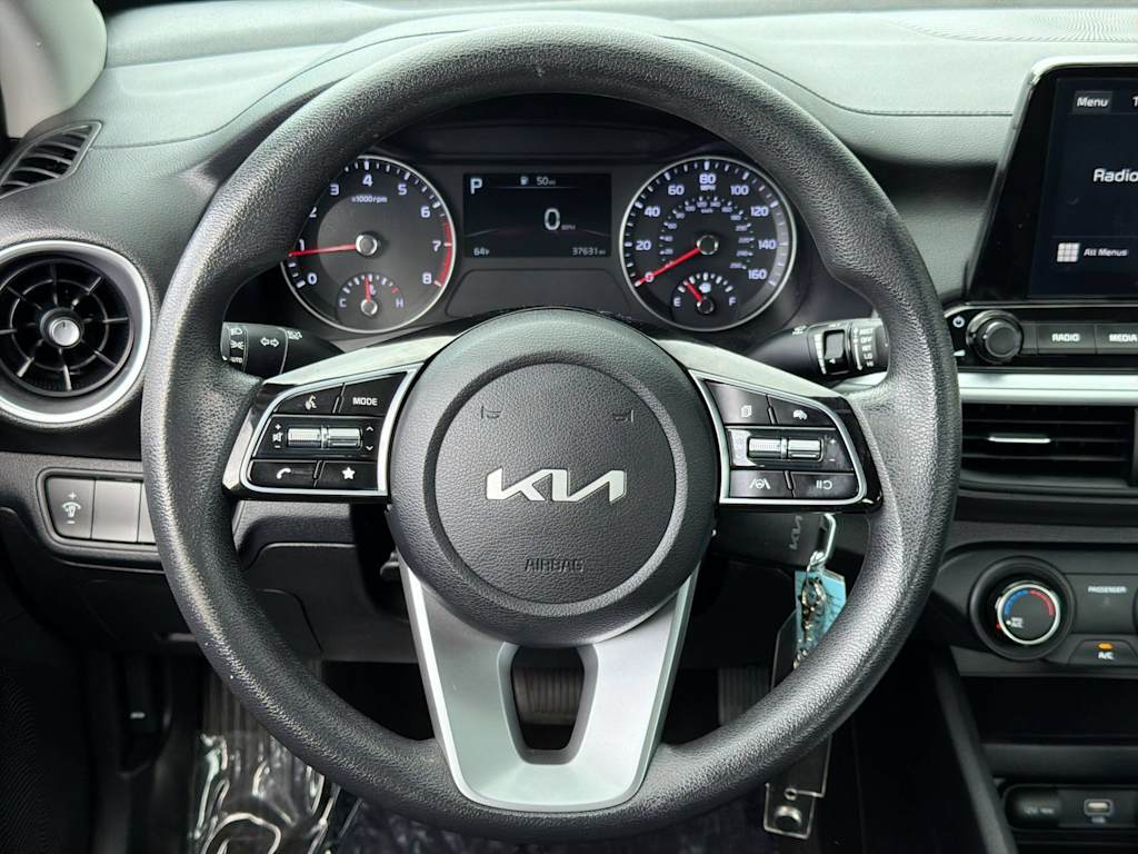 Thumbnail: 2023 Kia Forte - 13