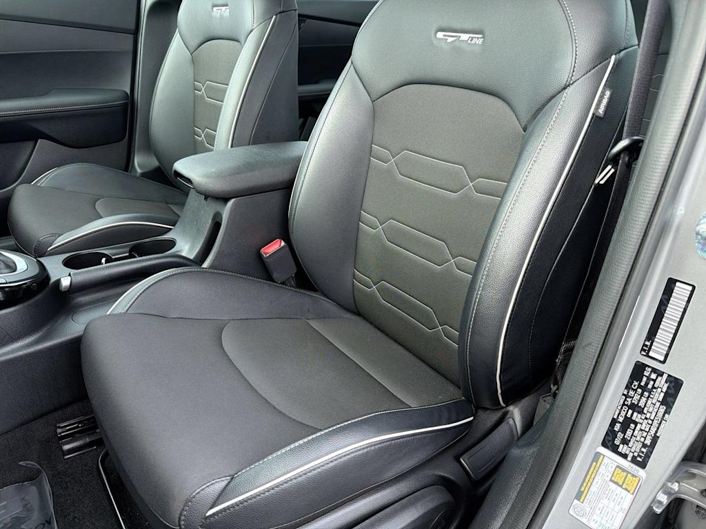 Thumbnail: 2023 Kia Forte - 10