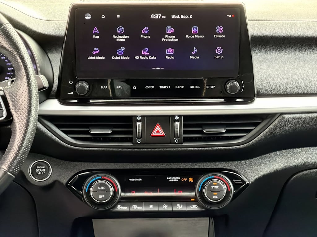 Thumbnail: 2023 Kia Forte - 14