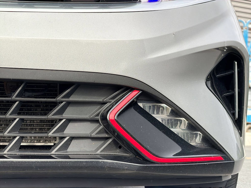 Thumbnail: 2023 Kia Forte - 25