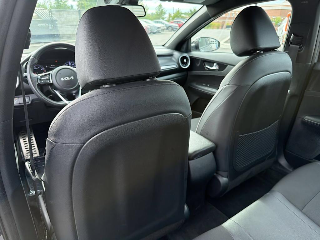 Thumbnail: 2023 Kia Forte - 11