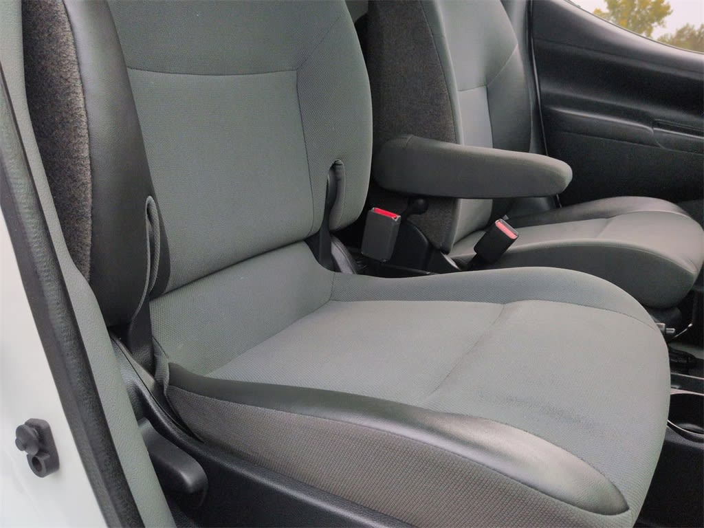 Thumbnail: 2015 Chevrolet City Express - 29