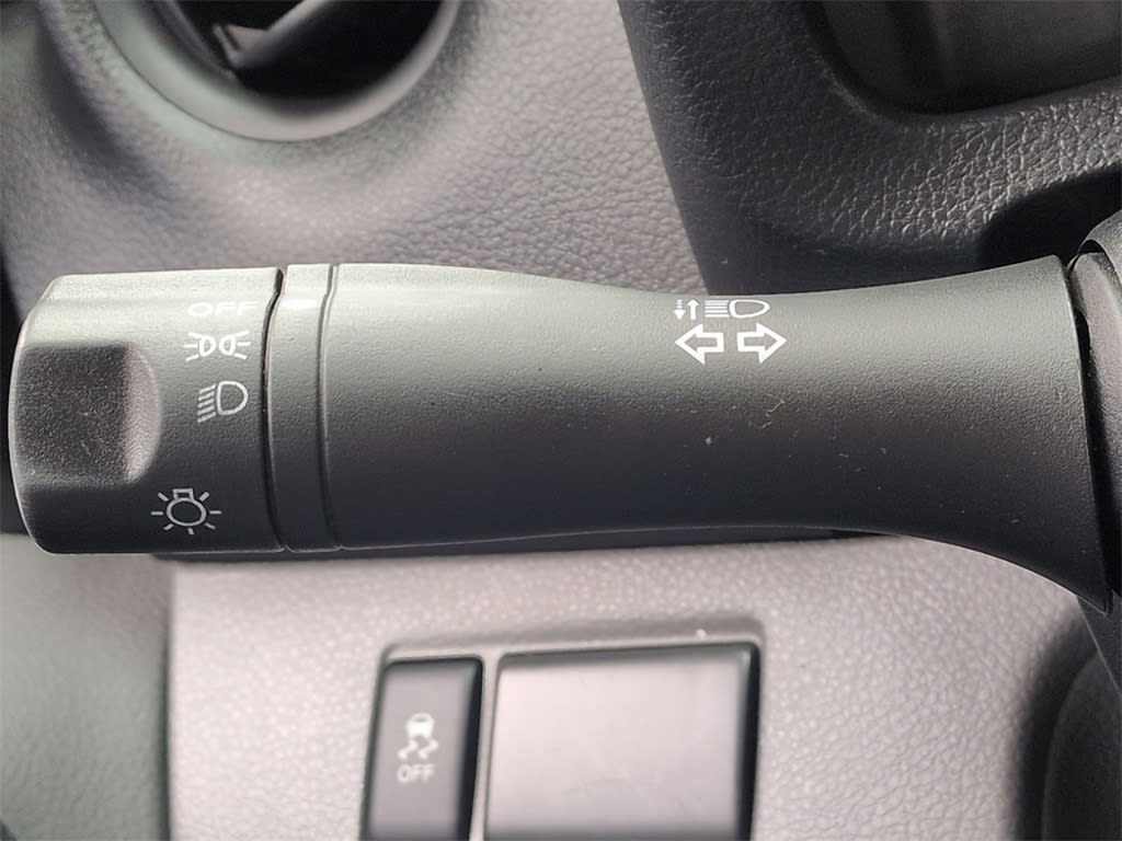 Thumbnail: 2015 Chevrolet City Express - 32