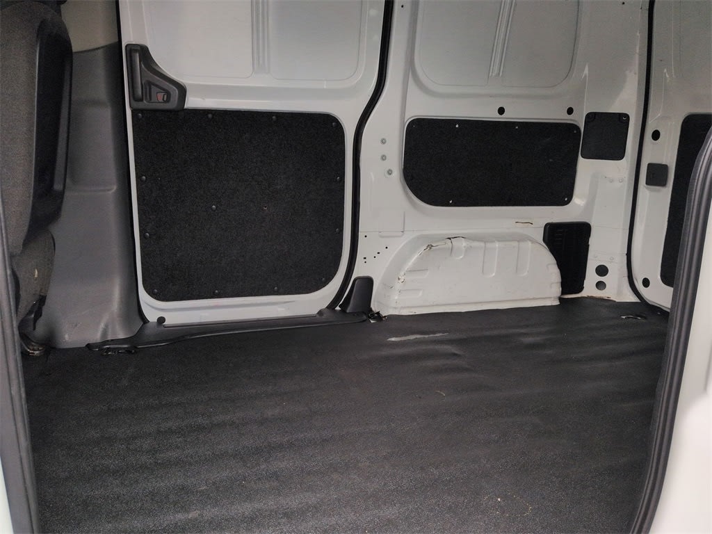 Thumbnail: 2015 Chevrolet City Express - 9