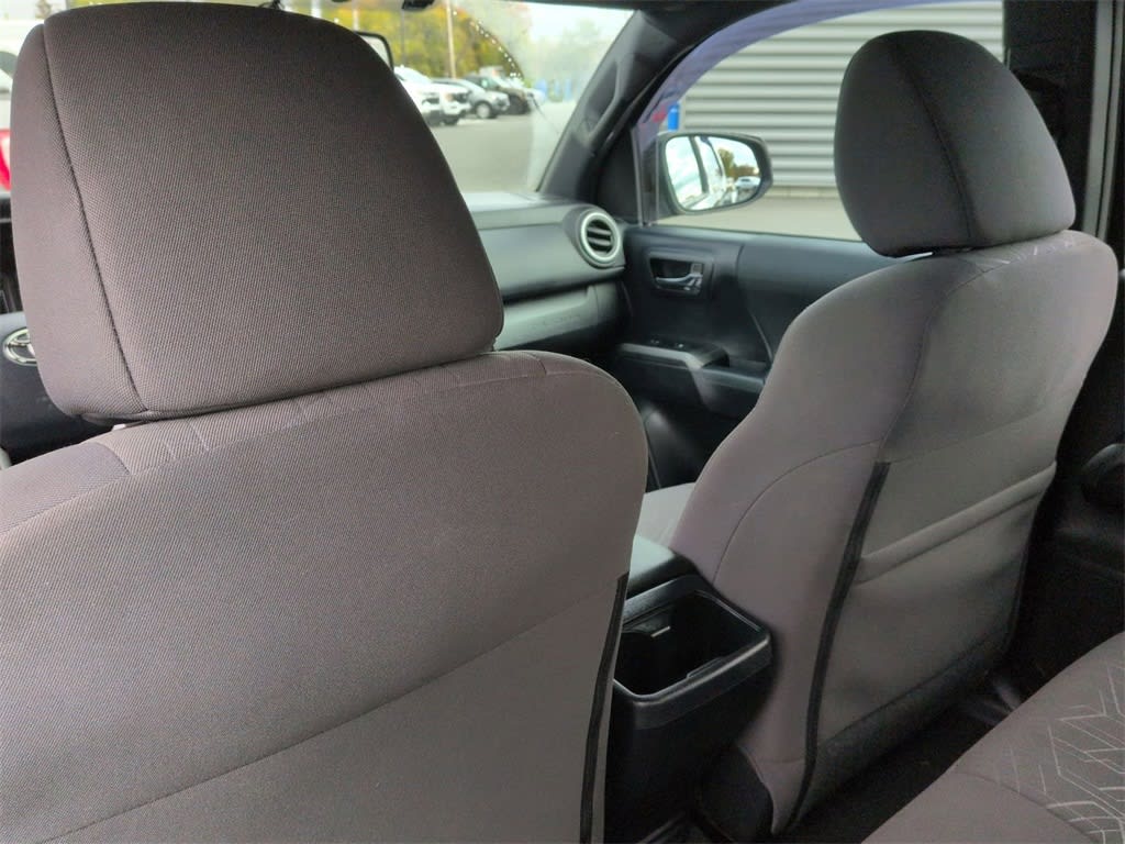 Thumbnail: 2017 Toyota Tacoma - 26