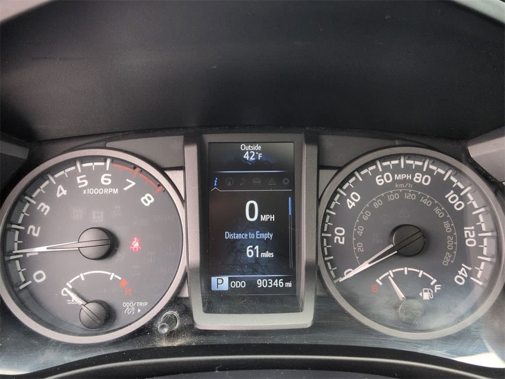 Thumbnail: 2017 Toyota Tacoma - 16