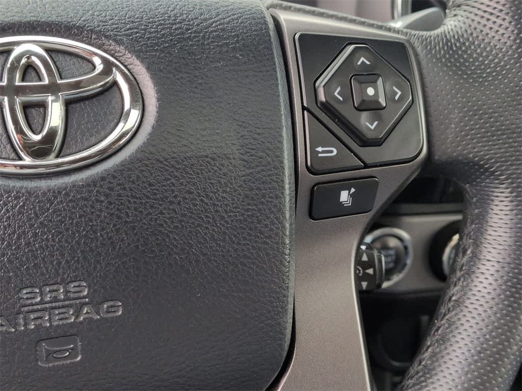 Thumbnail: 2017 Toyota Tacoma - 32