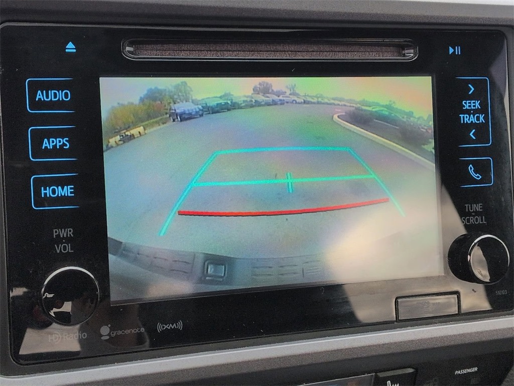 Thumbnail: 2017 Toyota Tacoma - 34