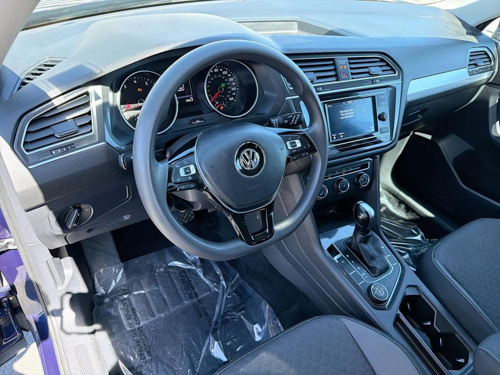 Thumbnail: 2021 Volkswagen Tiguan - 2