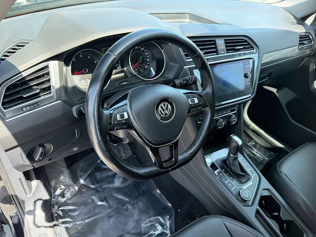 Thumbnail: 2018 Volkswagen Tiguan - 2