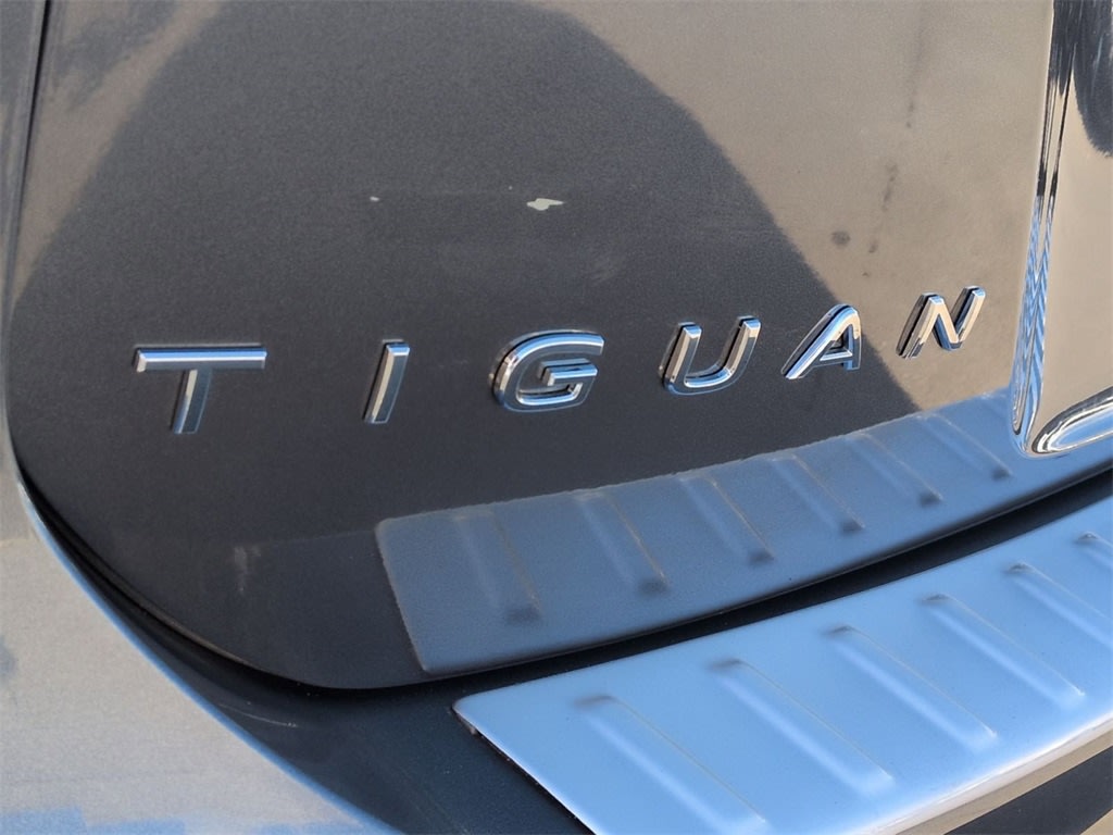 Thumbnail: 2022 Volkswagen Tiguan - 26