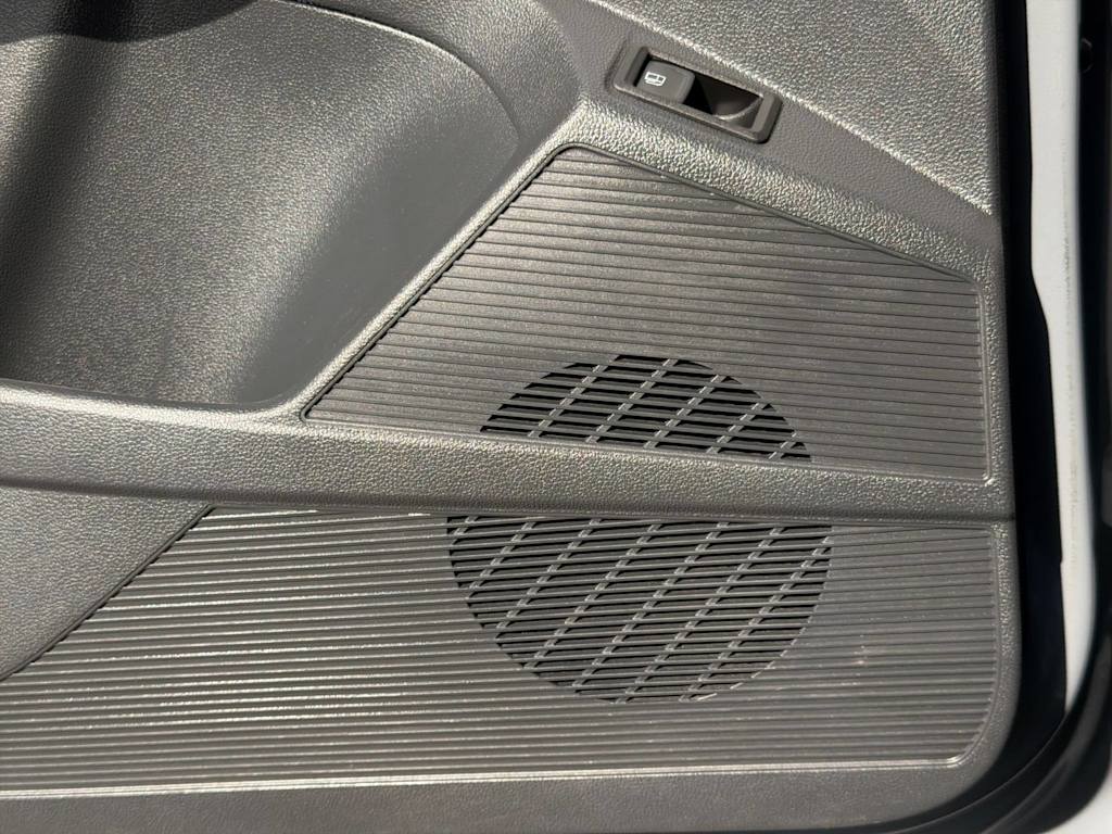 Thumbnail: 2023 Volkswagen Taos - 34