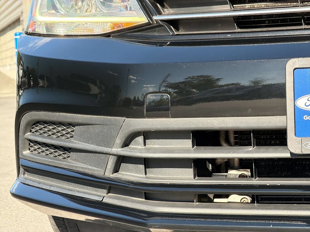 Thumbnail: 2017 Volkswagen Jetta - 6