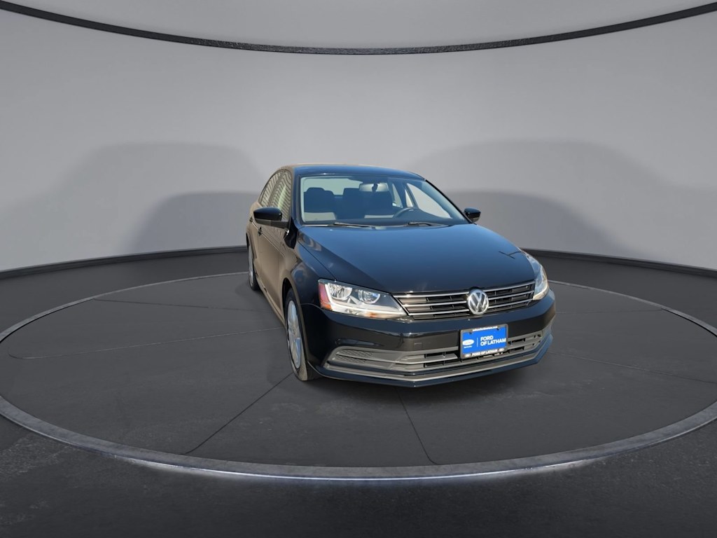 Thumbnail: 2017 Volkswagen Jetta - 4