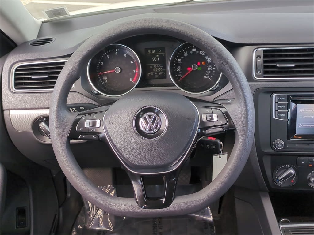 Thumbnail: 2017 Volkswagen Jetta - 12