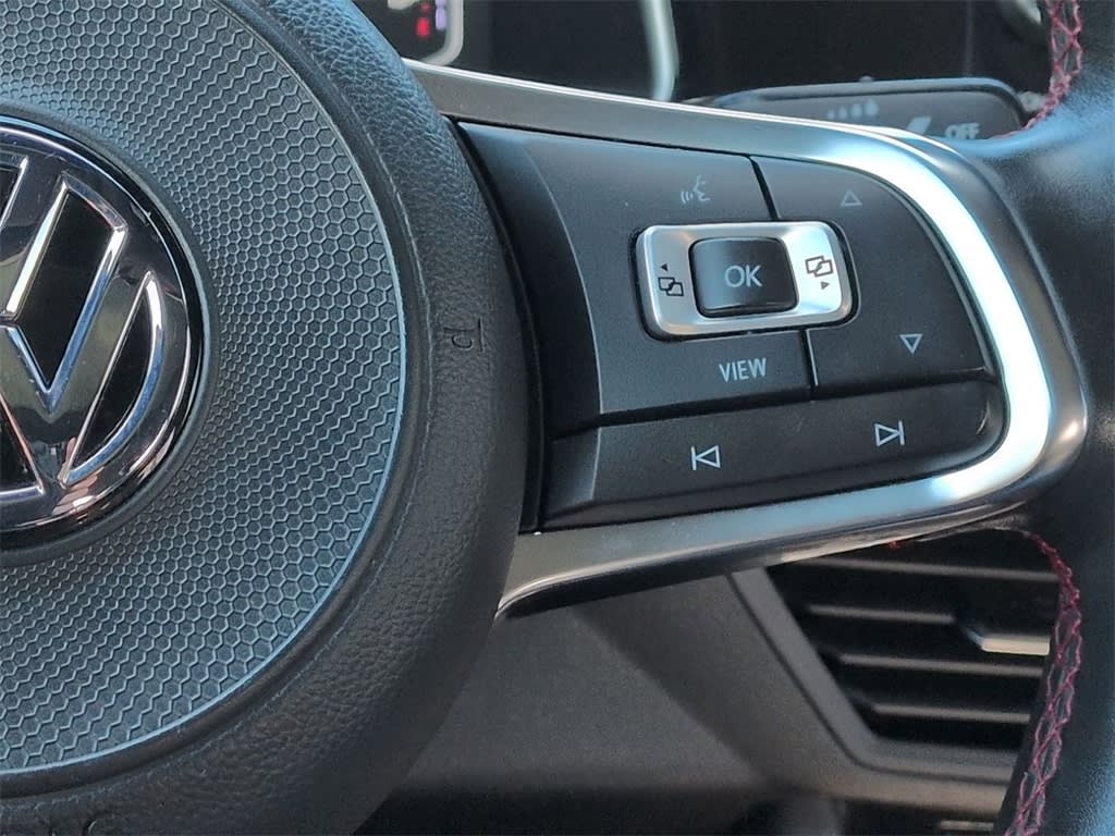 Thumbnail: 2019 Volkswagen Jetta - 32