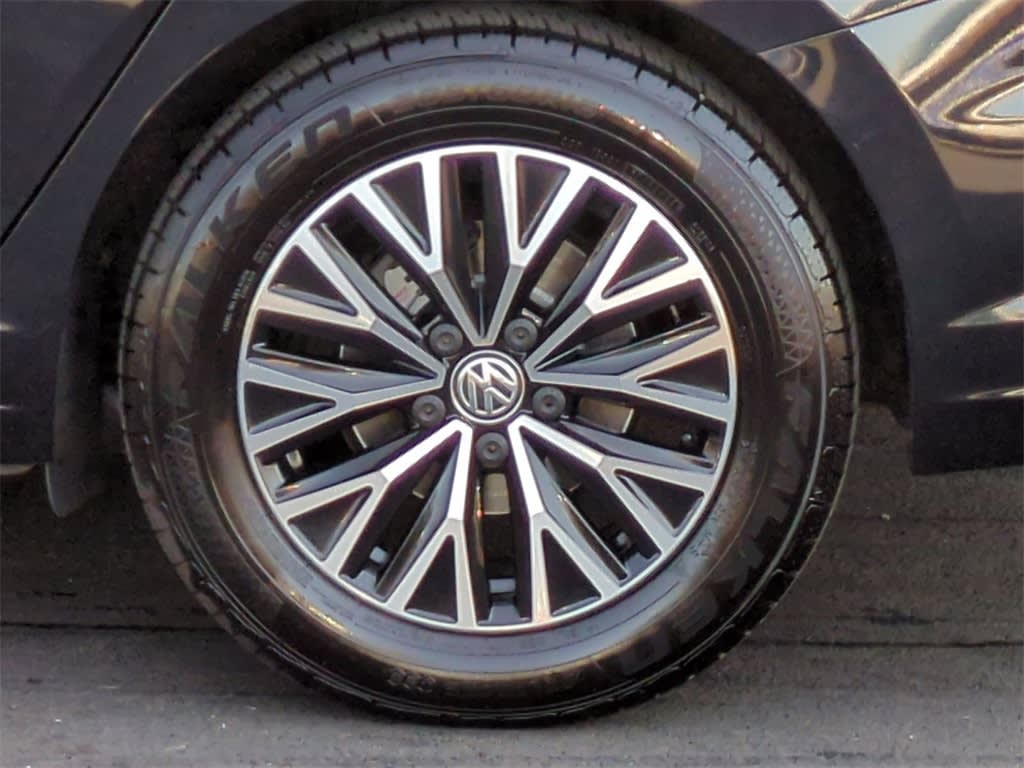 2019 Volkswagen Jetta SEL 7