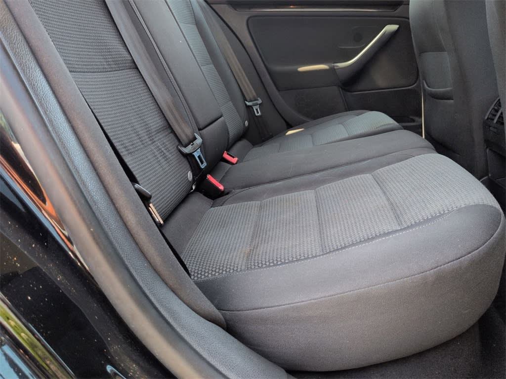 Thumbnail: 2014 Volkswagen Jetta - 29