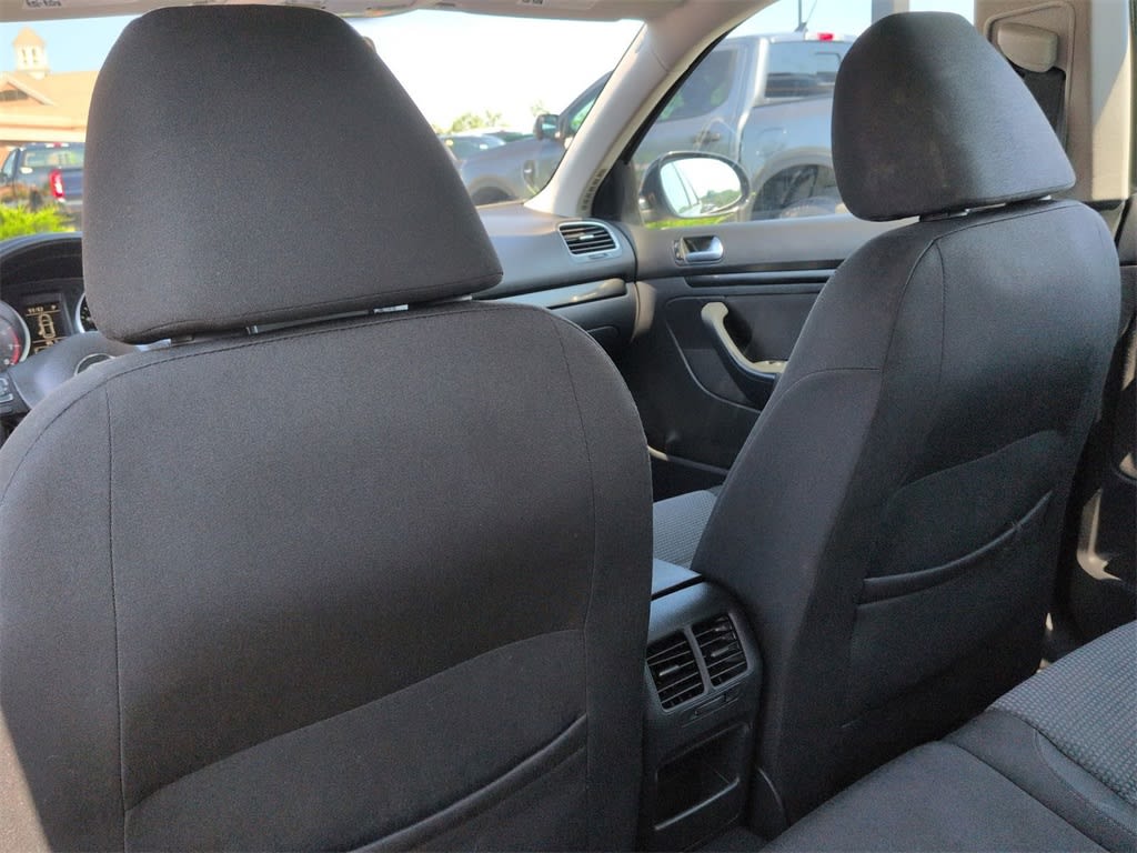 Thumbnail: 2014 Volkswagen Jetta - 28