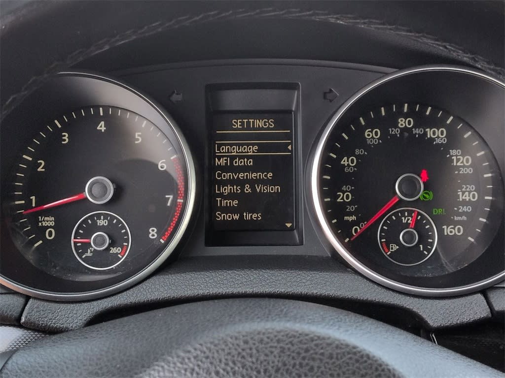 Thumbnail: 2014 Volkswagen Jetta - 16