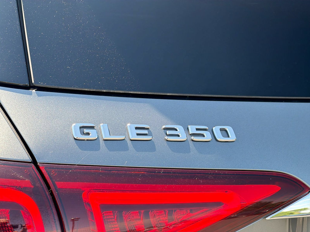 Thumbnail: 2023 Mercedes-Benz GLE - 22