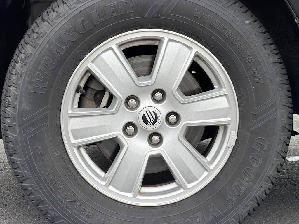 Thumbnail: 2011 Mercury Mariner - 7
