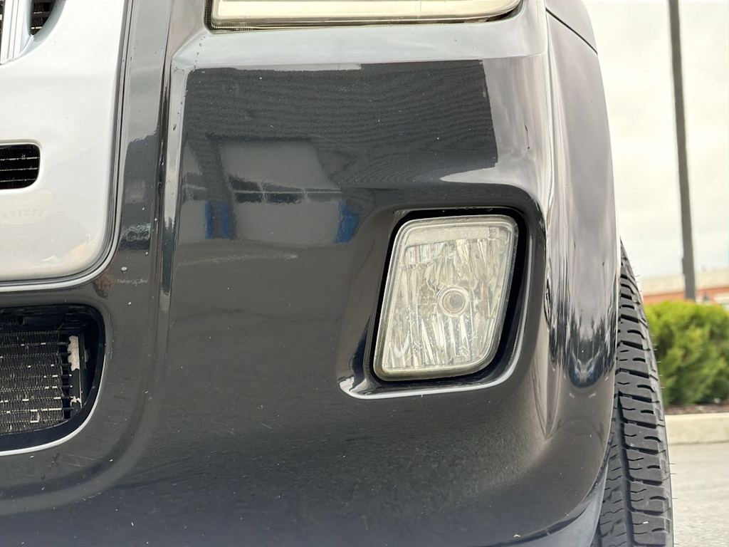 Thumbnail: 2011 Mercury Mariner - 12