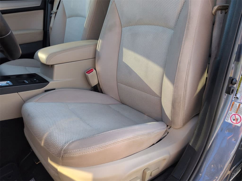 Thumbnail: 2015 Subaru Outback - 27