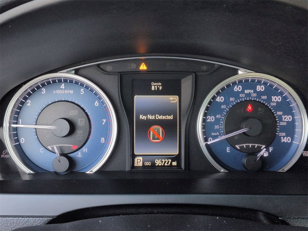 Thumbnail: 2016 Toyota Camry - 15