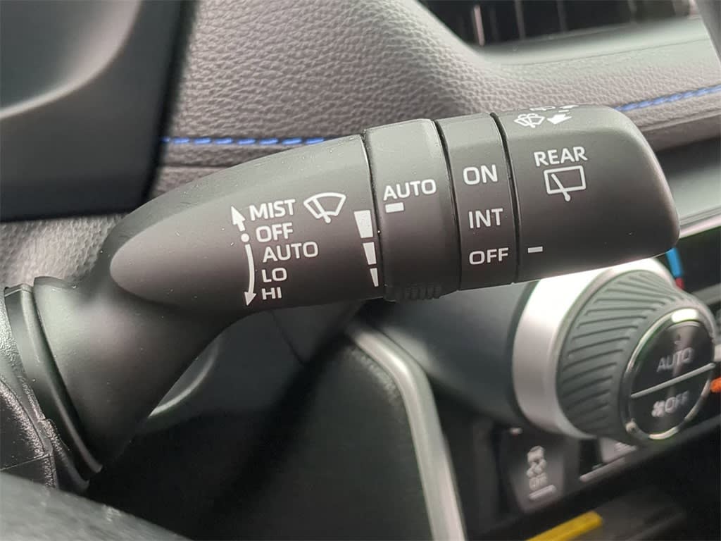 2021 Toyota RAV4 XSE 34