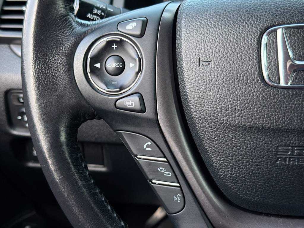 Thumbnail: 2018 Honda Pilot - 30