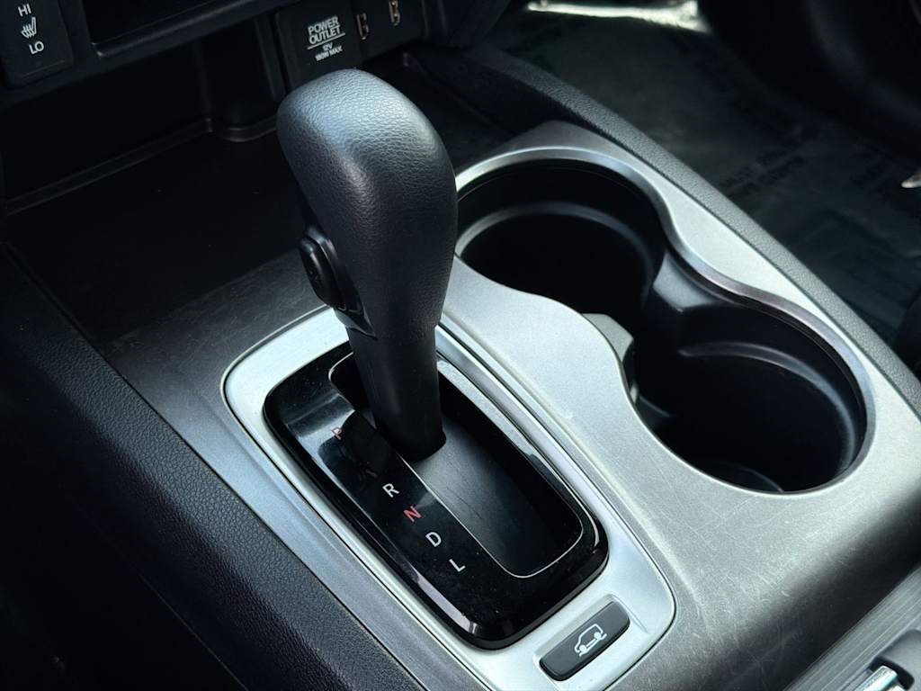 Thumbnail: 2018 Honda Pilot - 15