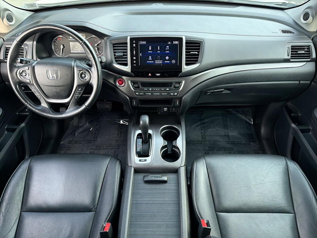 Thumbnail: 2018 Honda Pilot - 9